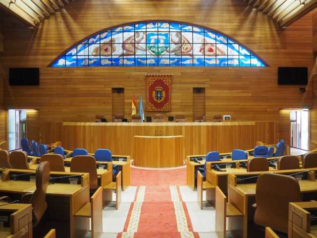 Repunte das visitas guiadas ao Parlamento de Galicia logo do parón pandémico